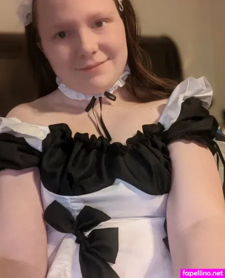 Sweetlillieclips OnlyFans Thumbnail #37OswCjf9R
