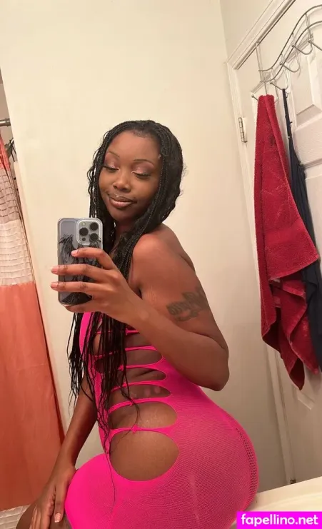Sweetlyfeofsia OnlyFans Thumbnail #gFuXBctKIX