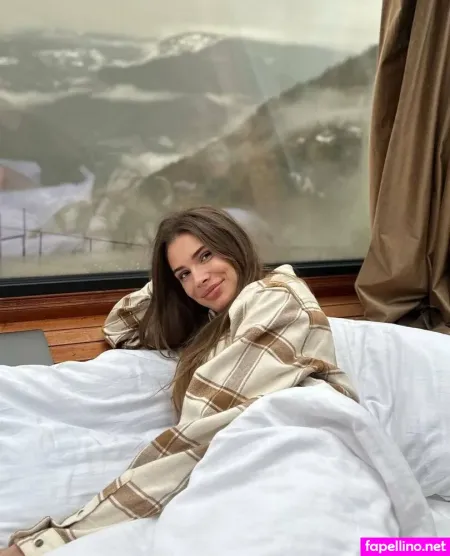 Sweetmalti OnlyFans Thumbnail #YRR6cA8x9L