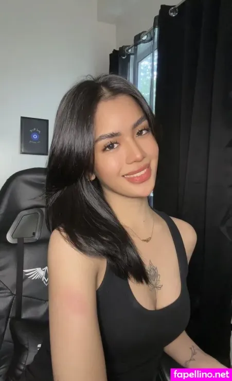 Sweetmolly OnlyFans Thumbnail #8rp3ZUPYha