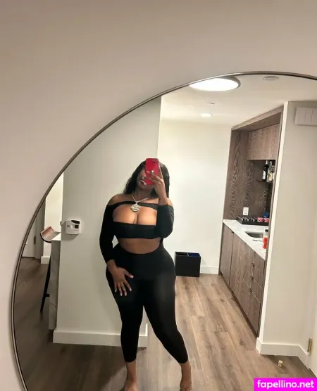 Sweetmonae OnlyFans Thumbnail #c37EVqB8W7