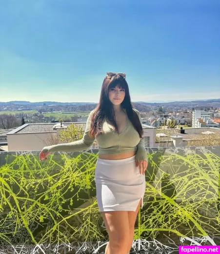 Sweetolivia19 6 OnlyFans Thumbnail #Sz8XE2ofKN