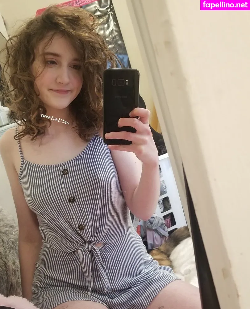 sweetpetites, sweetpetiteskc Nude Leaked OnlyFans Photo #0XDsqSfdX9