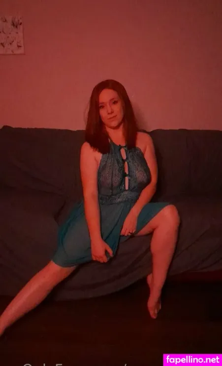 Sweetred420 OnlyFans Thumbnail #D6hrXNxTNl