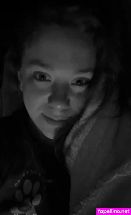 Sweetred420 OnlyFans Thumbnail #jZvNgDvtV0
