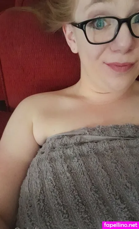 Sweetred420 OnlyFans Thumbnail #kIydgbPeDv