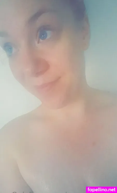 Sweetred420 OnlyFans Thumbnail #q4e45cUx3K