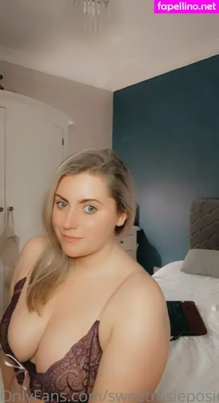 Sweetrosieposie OnlyFans Thumbnail #sD1dwSspkl