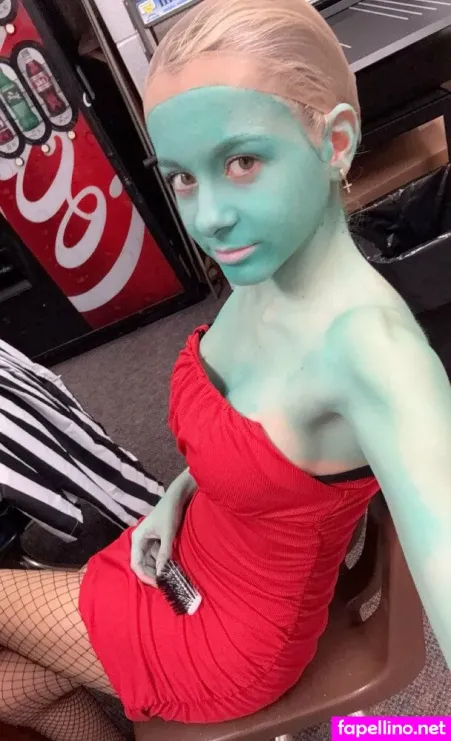Sweetsangriaa OnlyFans Thumbnail #nAUjqWcvdl