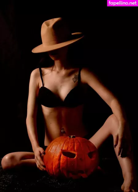 Sweetsiri55 OnlyFans Thumbnail #G4zuriigAw