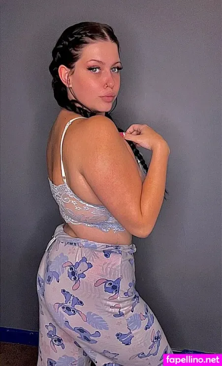 Sweetthoneyy OnlyFans Thumbnail #LFp4wO9rVT