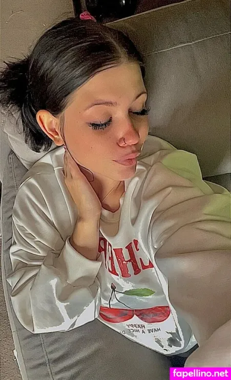Sweetthoneyy OnlyFans Thumbnail #zrRLR9dsEK