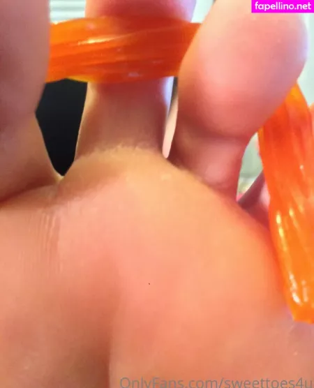 Sweettoes4u OnlyFans Thumbnail #9Tl1V8BQoZ