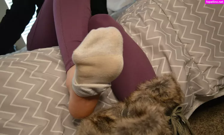 Sweettoes4u OnlyFans Thumbnail #BdwqN0bsGA