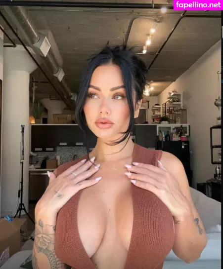 Sweetvenom 5 OnlyFans Thumbnail #2XaLIMSaQk