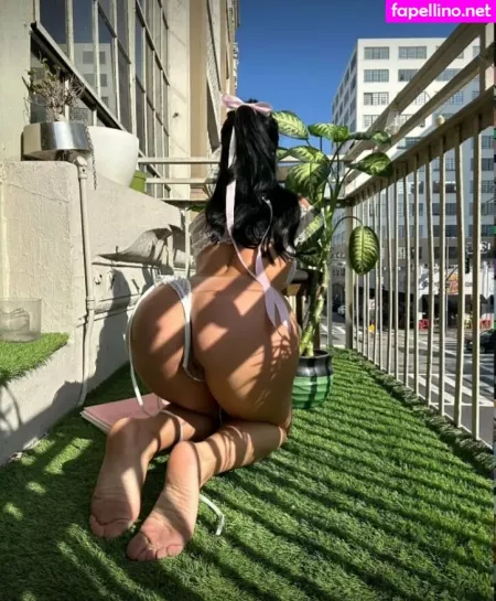 Sweetvenom 5 OnlyFans Thumbnail #37dCLgbxON