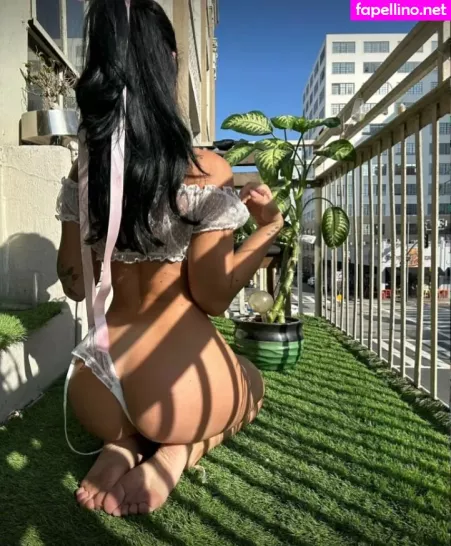 Sweetvenom 5 OnlyFans Thumbnail #90bHTiKr7Q