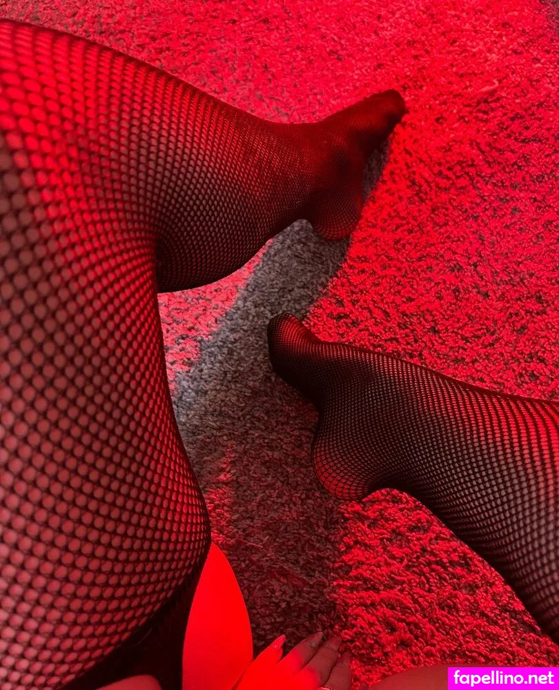sweetlinna, sweetxlina Nude Leaked OnlyFans Photo #16wqGNIruy