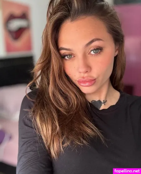 Sweety Cleo OnlyFans Thumbnail #fXQdwGnAHA