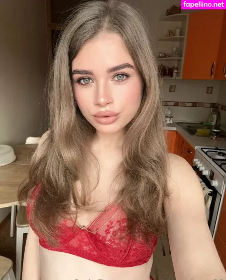 Sweetylera69 OnlyFans Thumbnail #QifSG1uDgG