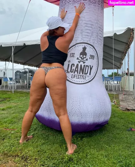 Swingerellefree OnlyFans Thumbnail #koaJw4VRMG