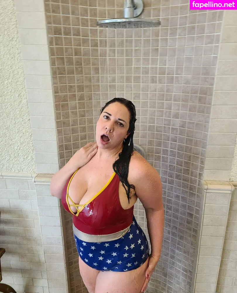 gwitdajuice, swinging_sexgoddessfree Nude Leaked OnlyFans Photo #5b3U7TcBEF
