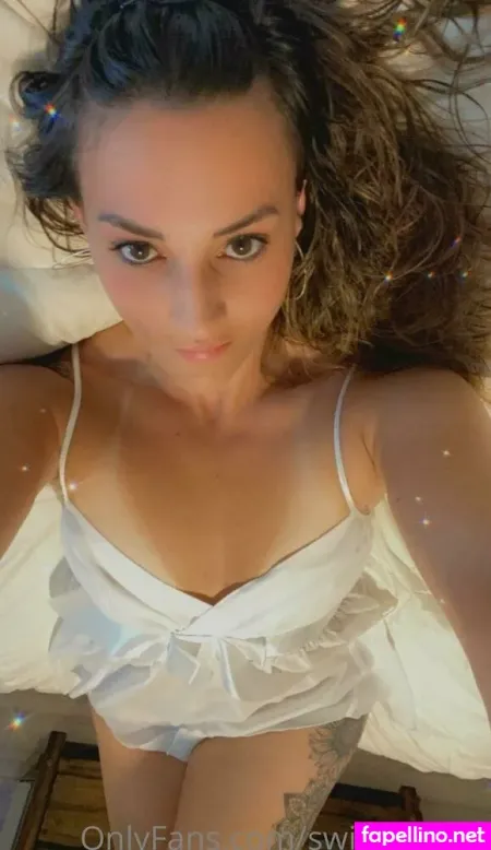 Swingingset OnlyFans Thumbnail #BjCGt2NTy8