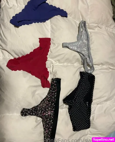 Swingingset OnlyFans Thumbnail #V3oo5iRYoR