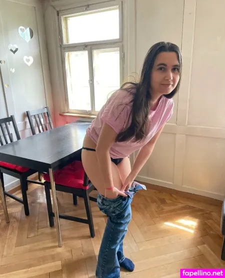 Swiss Girl Vanessa OnlyFans Thumbnail #HzAa4wPYeF