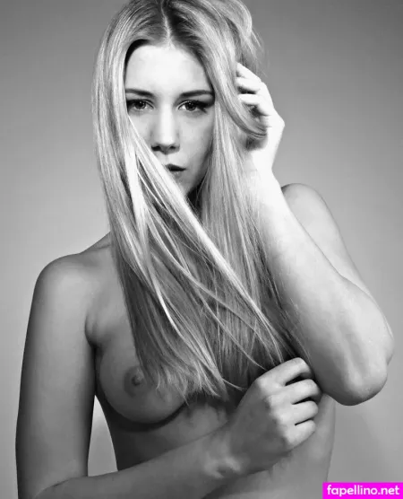 Swissmodel 1 OnlyFans Thumbnail #b8MQJSxzBw