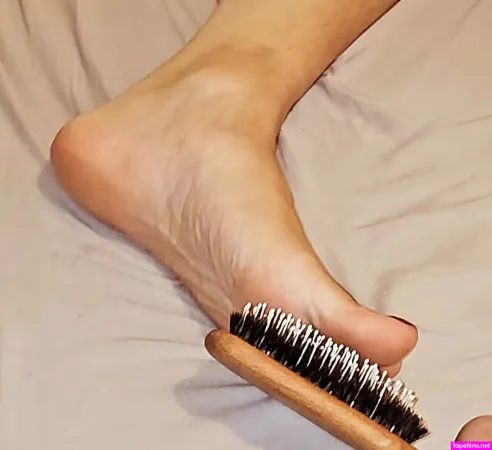 Swisssole OnlyFans Thumbnail #KgXAflcjLj