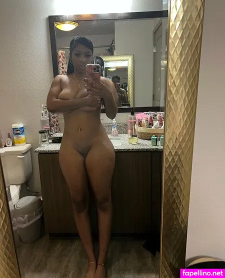 Swizzllee OnlyFans Thumbnail #Zm2kYPnlXP