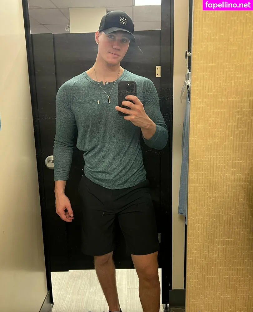 swolemattyy Nude Leaked OnlyFans Photo #YREsSkvJ22