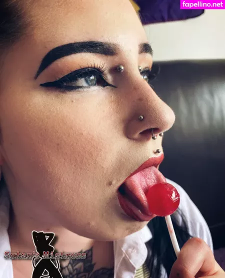 Sxatansmistressfree OnlyFans Thumbnail #De5RZj4K1b