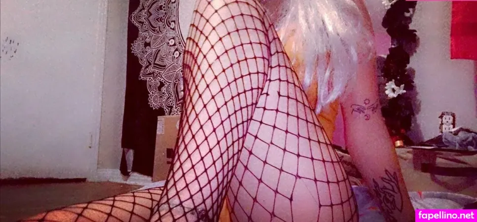 Sxdgirlhours1 OnlyFans Thumbnail #krv6i1C00u