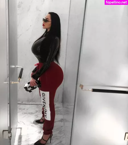 Sxmonne OnlyFans Thumbnail #IAy5dzrLyD