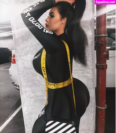 Sxmonne OnlyFans Thumbnail #fFf6cKVUmK