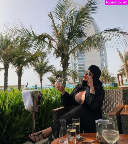 Sxmonne OnlyFans Thumbnail #krDl2hSzrr