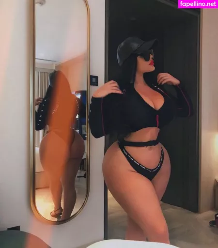 Sxmonne OnlyFans Thumbnail #sIb5K6DUcP