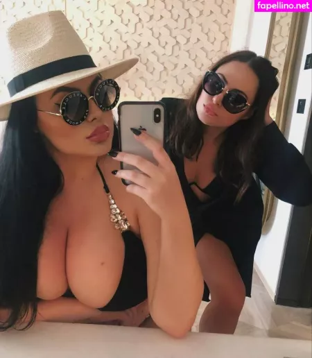 Sxmonne OnlyFans Thumbnail #vqN6ajKX7H