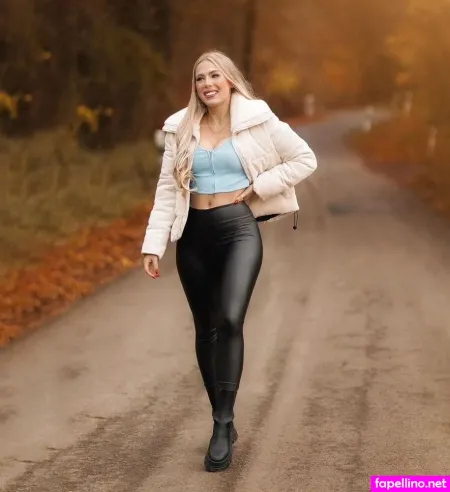 Sxphix Br Sophie B OnlyFans Thumbnail #3QzottafZ3