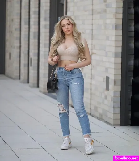 Sxphix Br Sophie B OnlyFans Thumbnail #3eGv9A4YNB