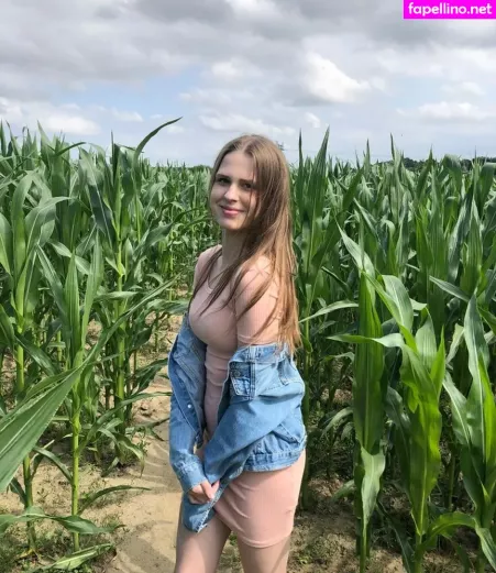 Sxrxhlea OnlyFans Thumbnail #GyQZyAMFSj