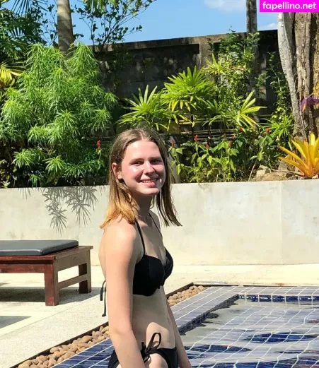 Sxrxhlea OnlyFans Thumbnail #jluDv8YIJA