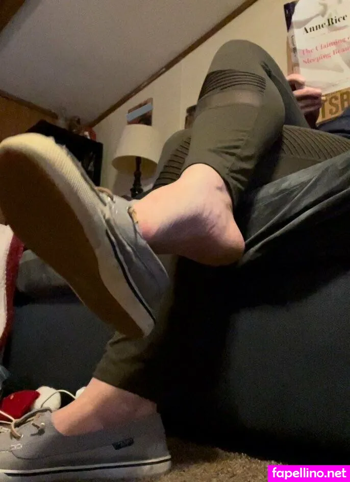 sxysolesofv, wrinkled_sole_snatcher Nude Leaked OnlyFans Photo #tlOVw5gNG8