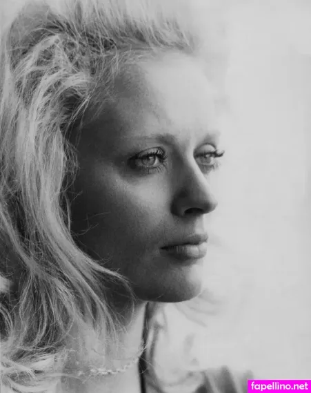 Sybil Danning OnlyFans Thumbnail #NEhnWrg4Wn