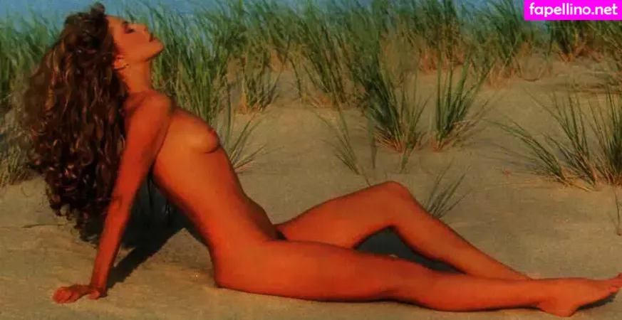 Sydne Rome OnlyFans Thumbnail #qWtfhP3l02