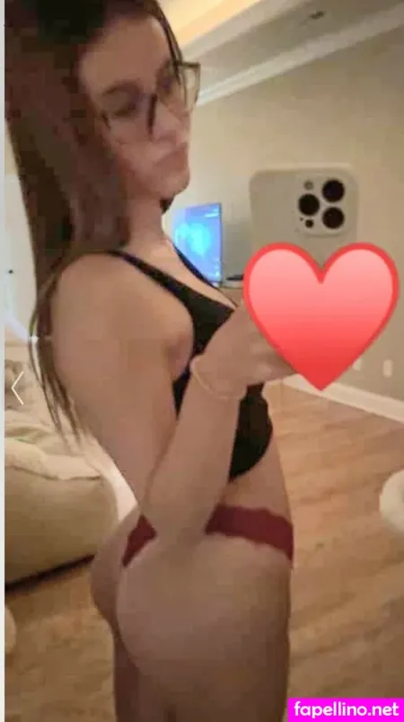 Sydney Chambers 1 OnlyFans Thumbnail #GFMNcP8WNU