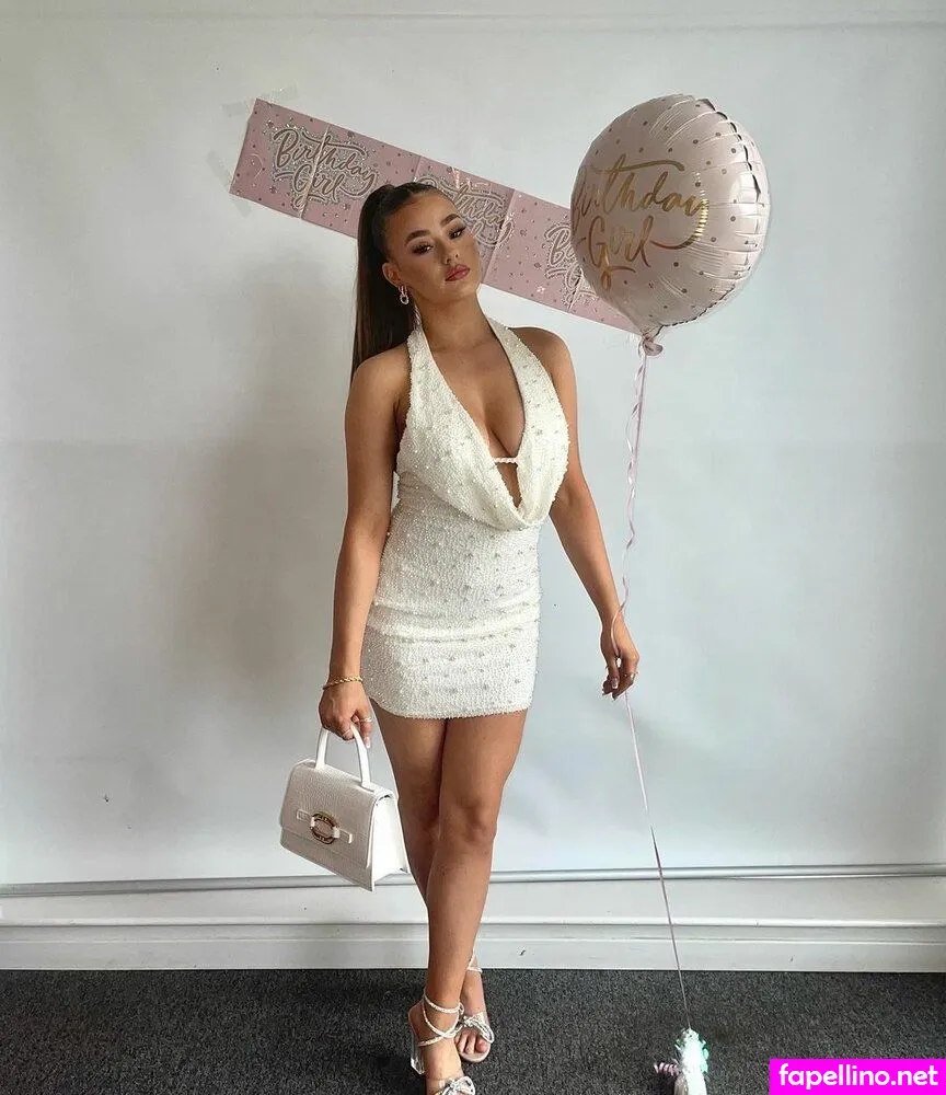 sydneypaigeetherington Nude Leaked OnlyFans Photo #De2nip1Y6B