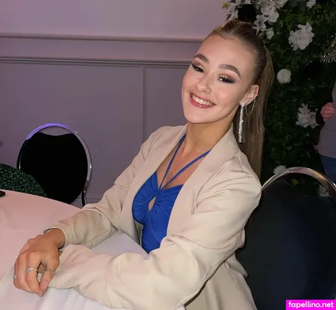 Sydney Etherington OnlyFans Thumbnail #jjeCLV3mdk